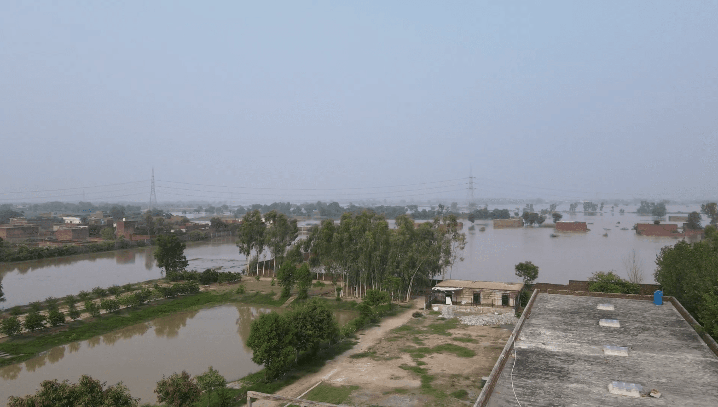 Field conditions facing relief teams