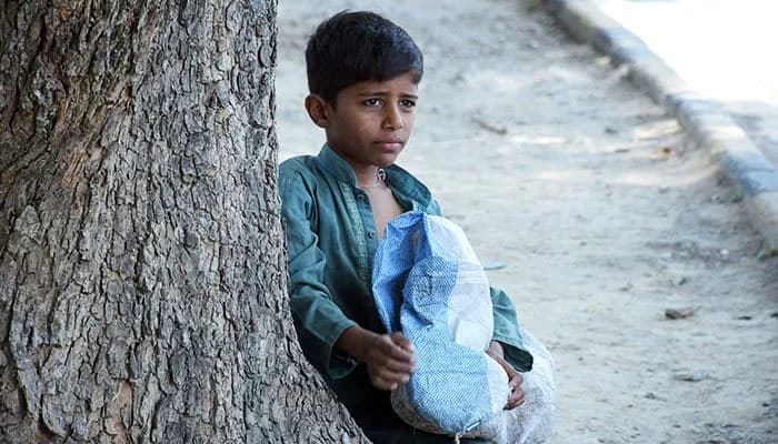 مستحق بچے — مفت تعلیم