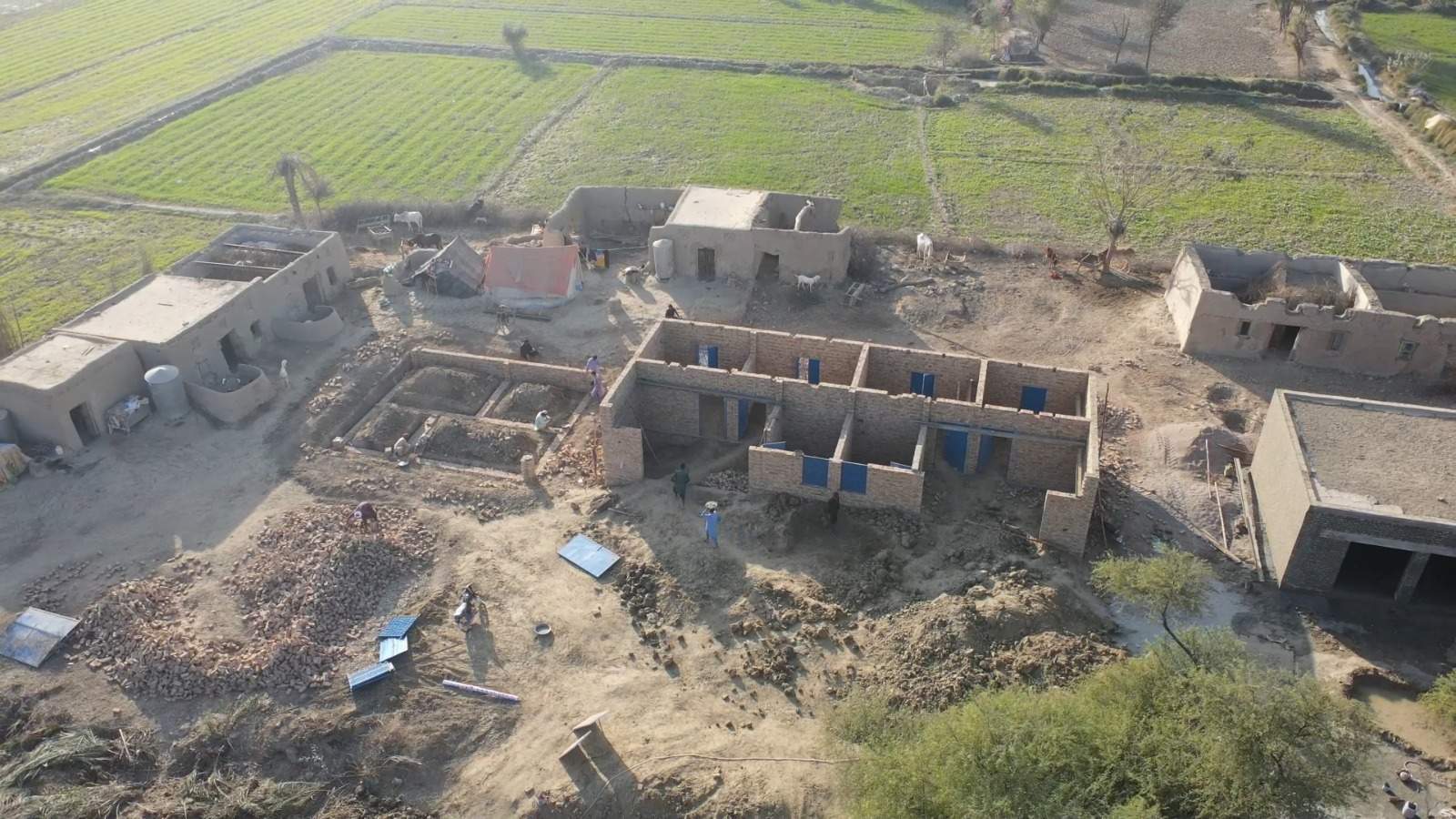 Housing and reconstruction work with communities supported by Helpline